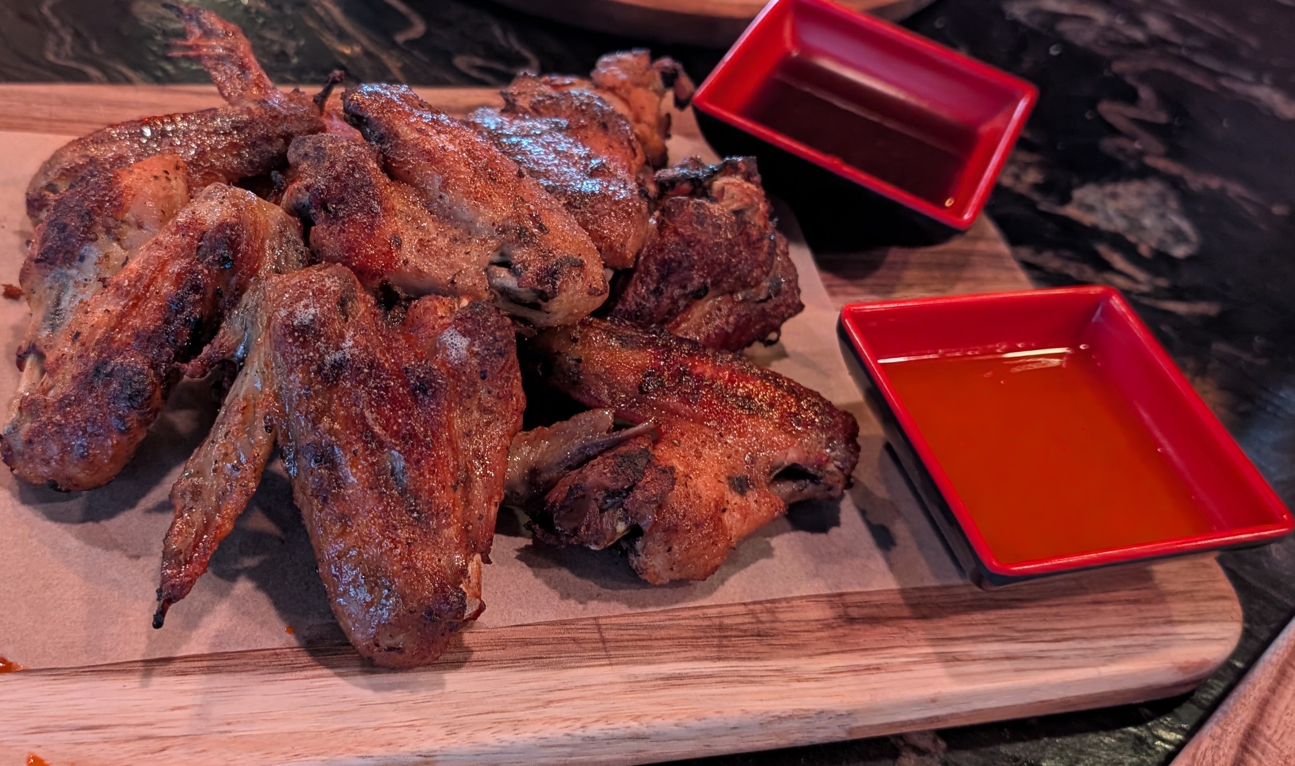 Stein Haus Wings